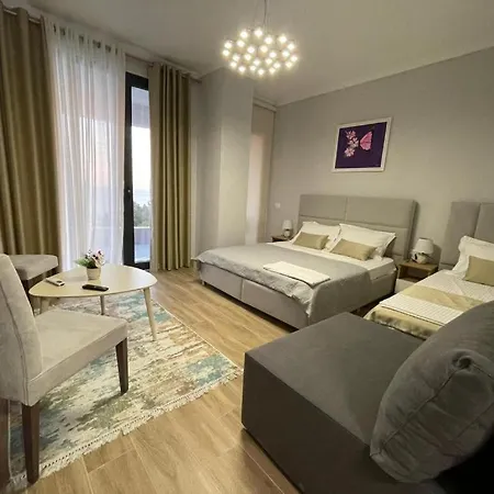 Hotel Queen's Lion 4*